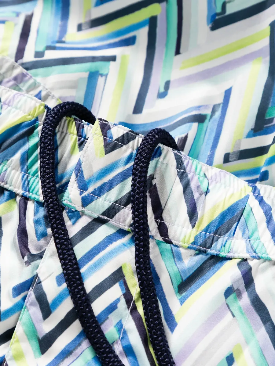 zigzag-pattern swim shorts 5