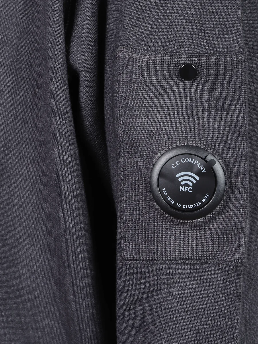 Lens-detail raglan-sleeve sweater 3