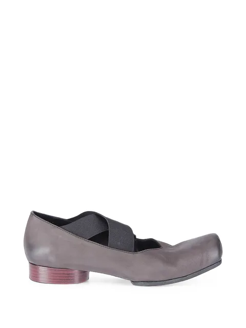 cross-strap ballet flats