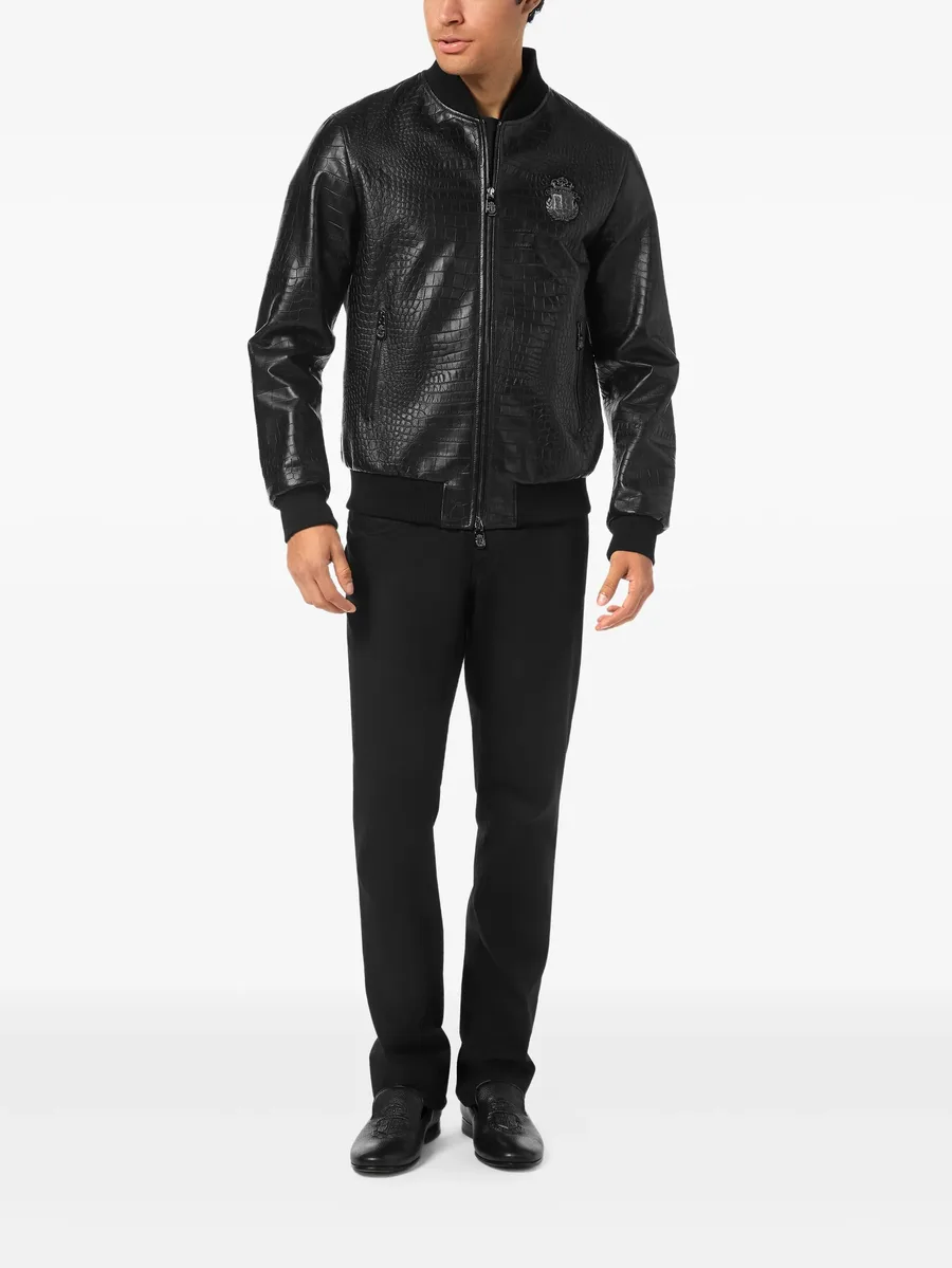 бомбер на молнии с тиснением под кожу крокодила 4