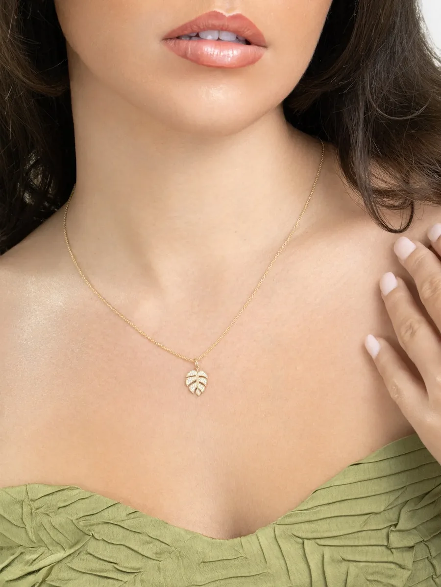 Monstera leaf diamond necklace 1