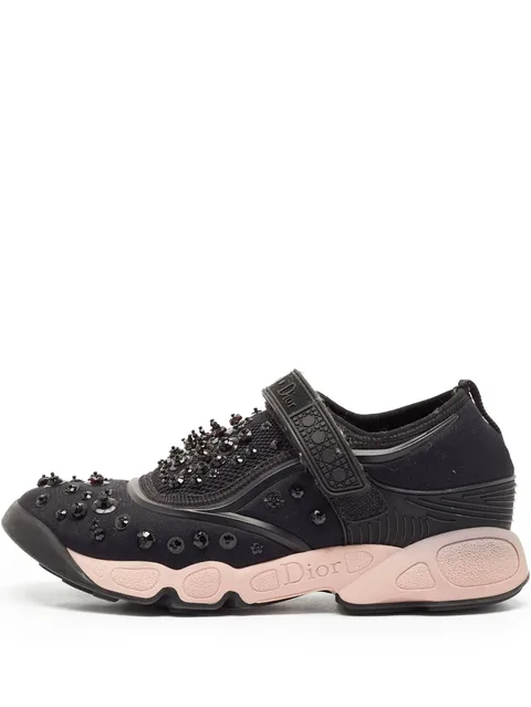 Fusion sneakers