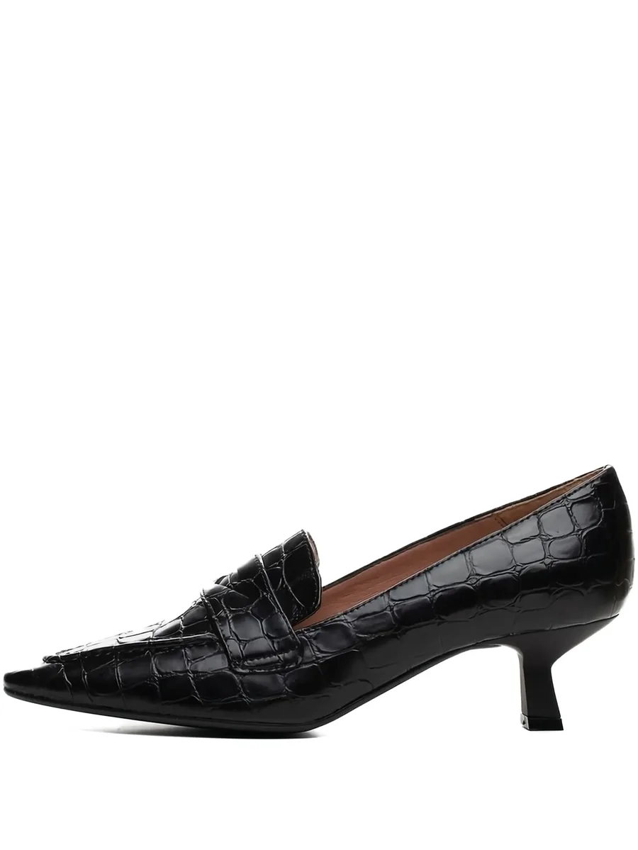 croc-embossed pumps 1