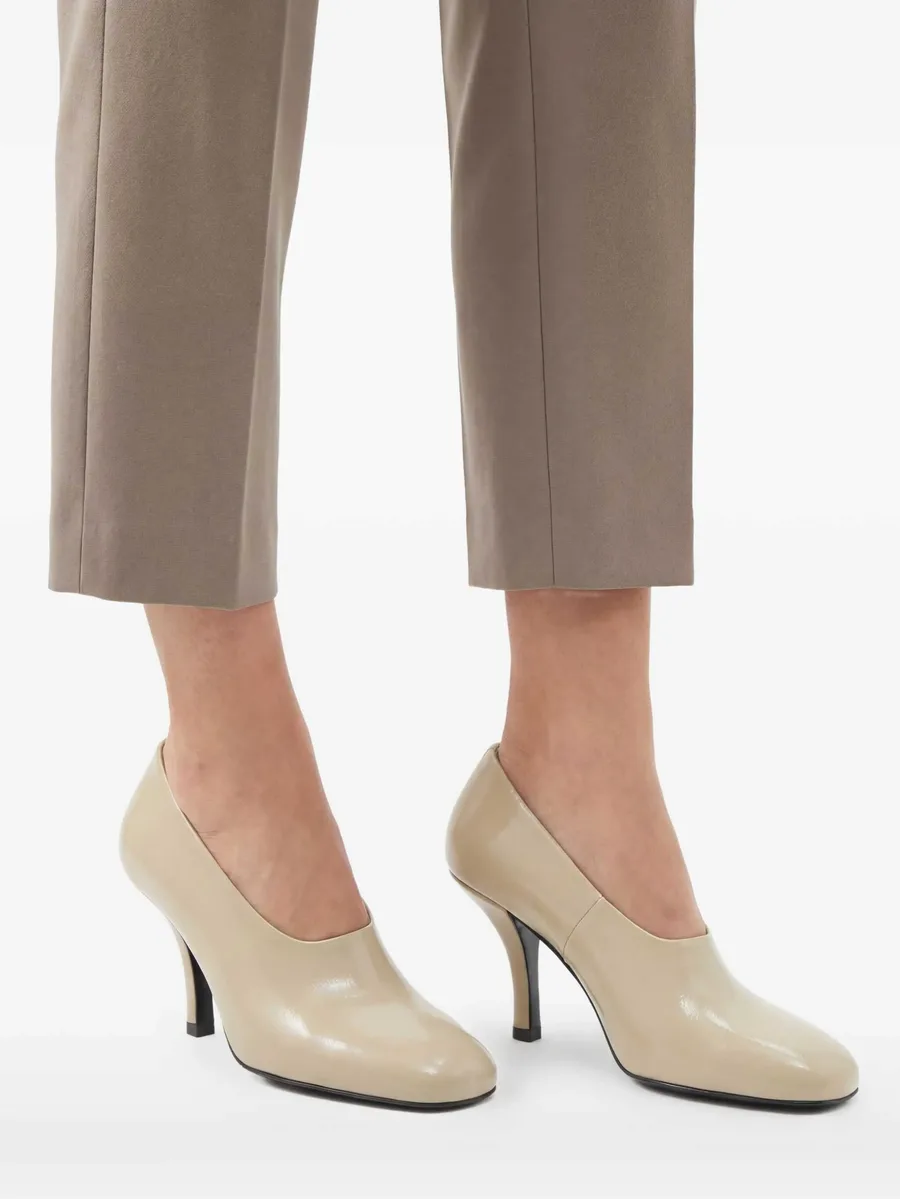 Contour naplack pumps 3
