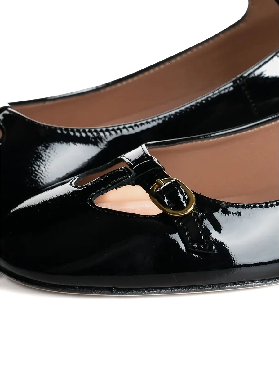 buckle-detail patent leather pumps 9
