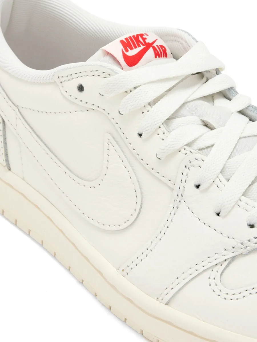 кроссовки Air 1 Retro Low 8