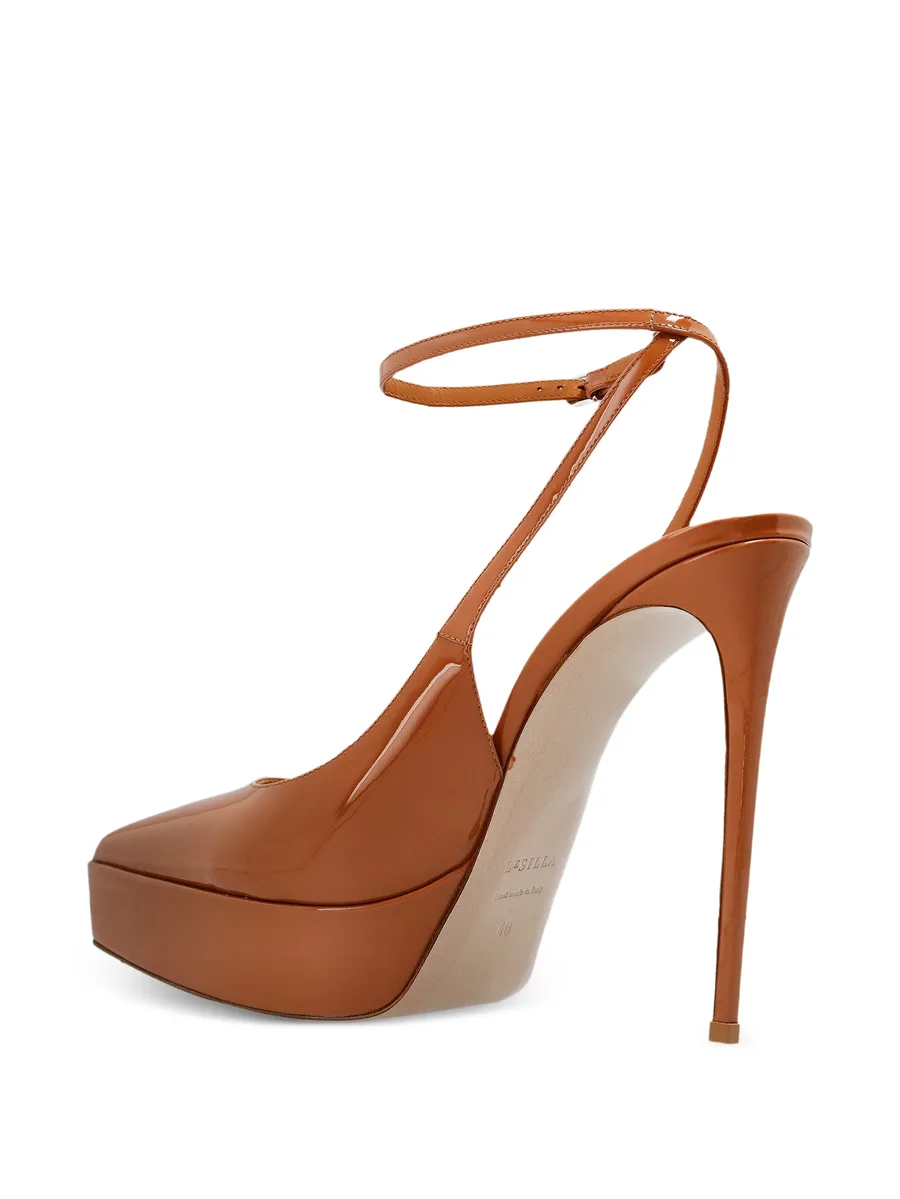 Uma platform pointed pumps 6