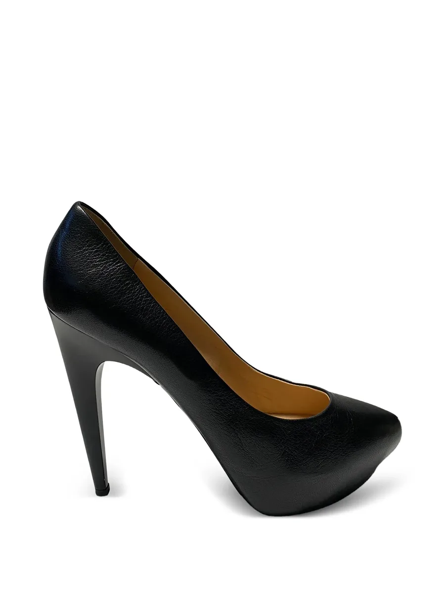 leather pumps 1