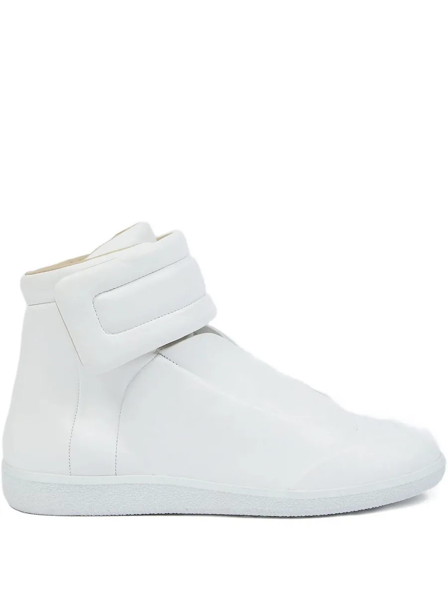 кроссовки Future 1
