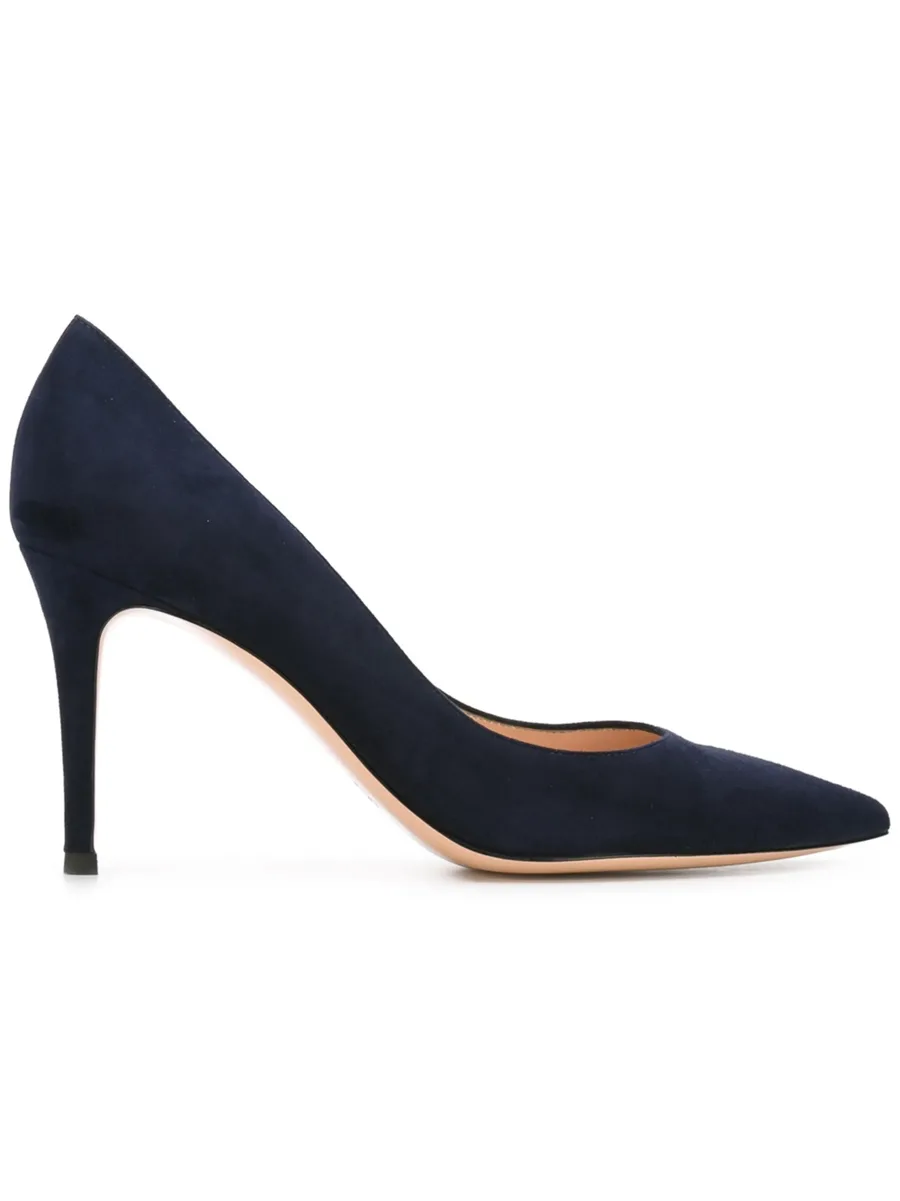 pointed toe pumps 1