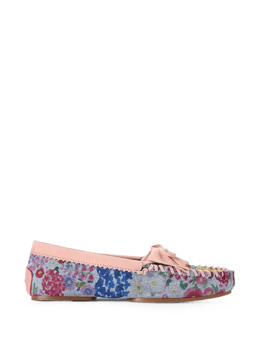 beaded moccasins 1