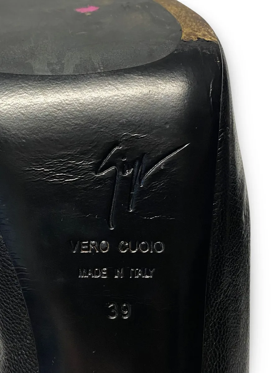 leather pumps 13