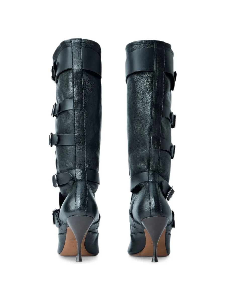 Treasure boots 2