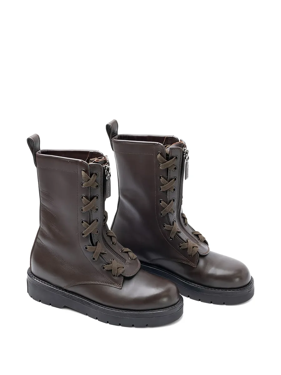 zip-fastening boots 3