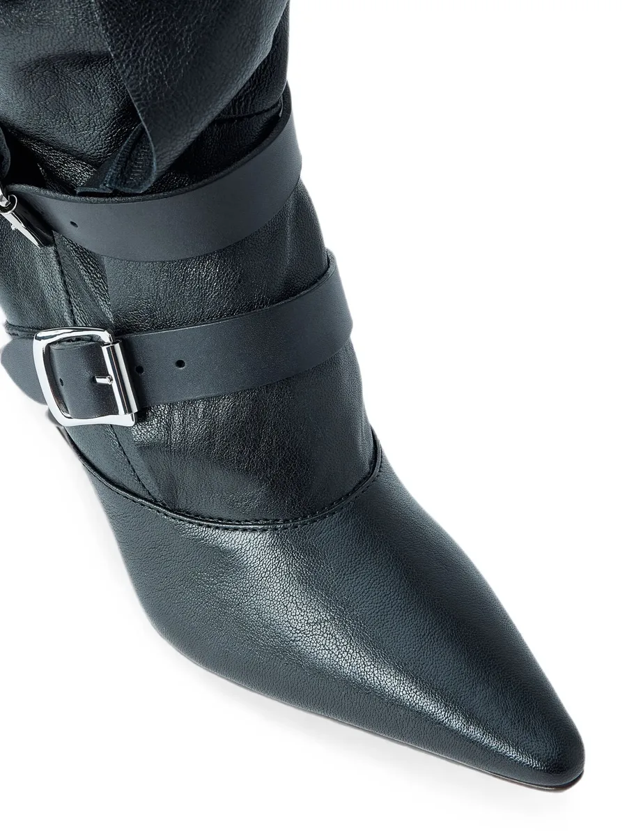 Treasure boots 3
