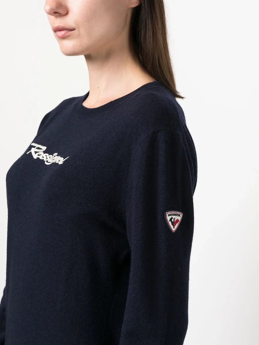 Signature sweater 9