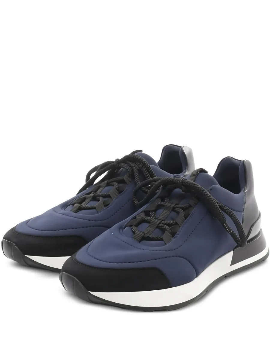 2010s suede fabric sneakers 2