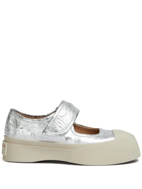 Pablo pumps