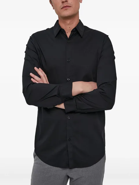 slim-fit shirt