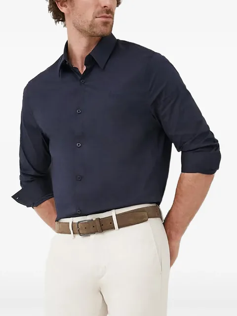 slim-fit shirt