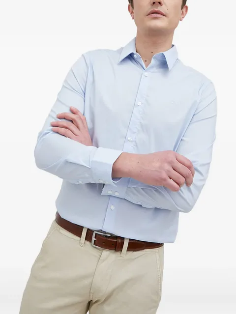 slim-fit shirt