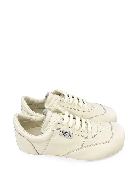 logo-patch square-toe sneakers