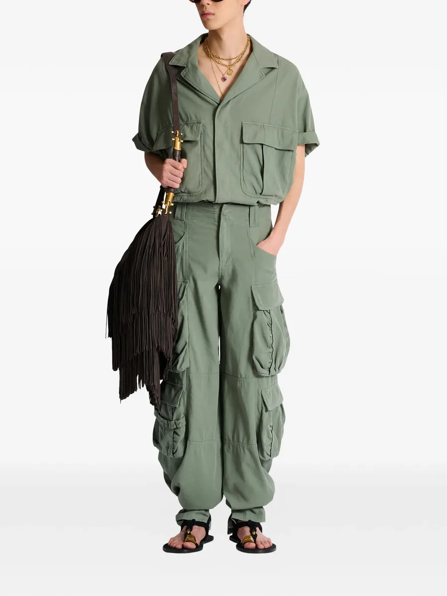 multi-pocket cargo pants 3