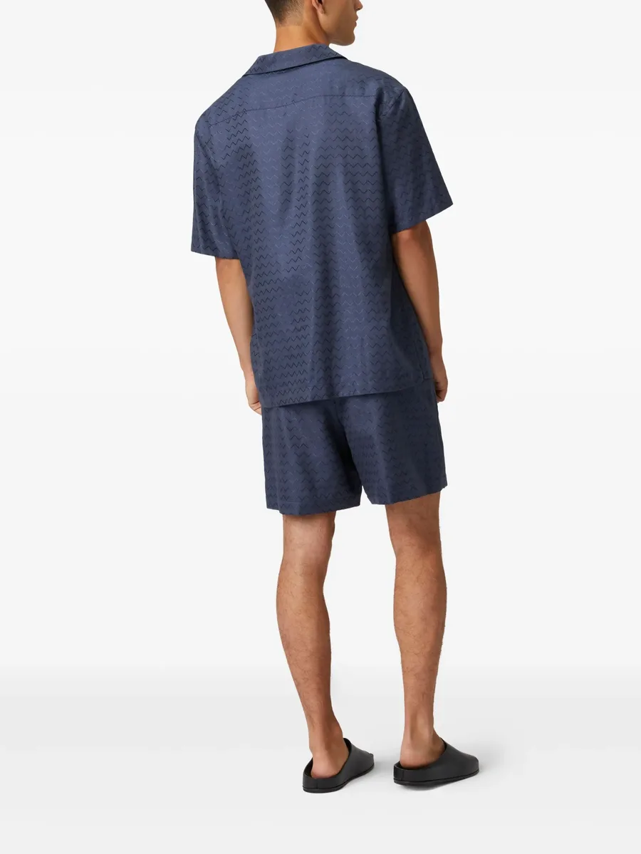 chevron-pattern shorts 6