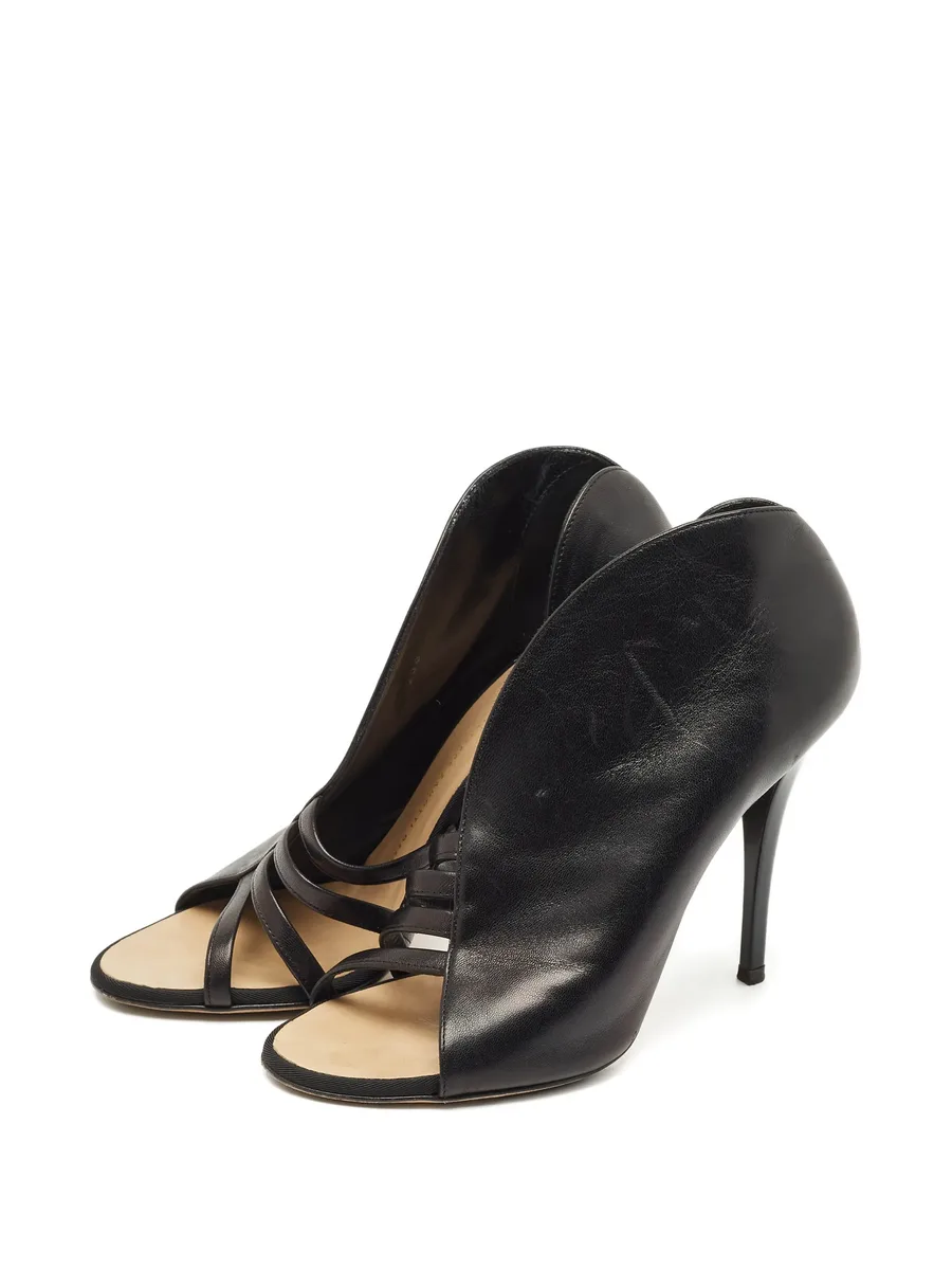 cut-out sandals 3