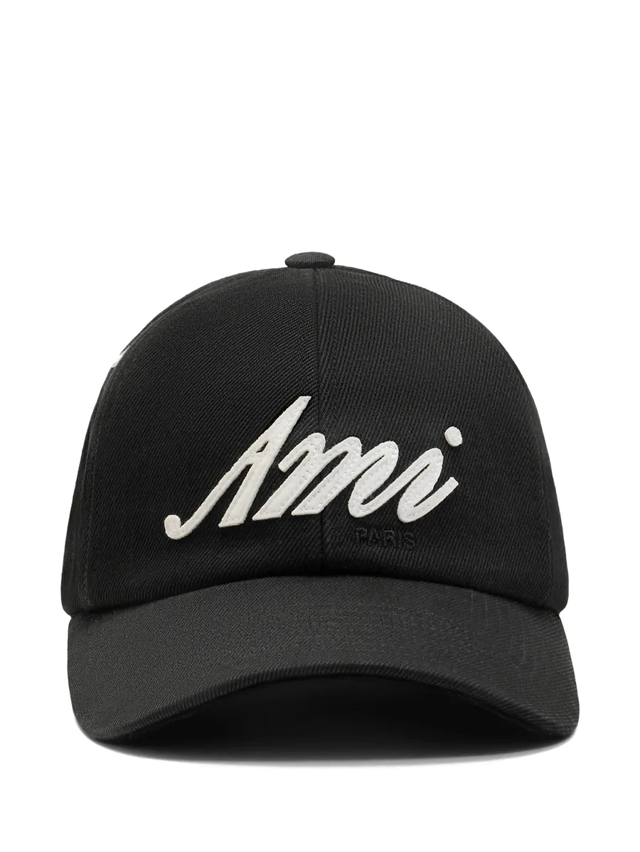 бейсболка с нашивкой Ami 1