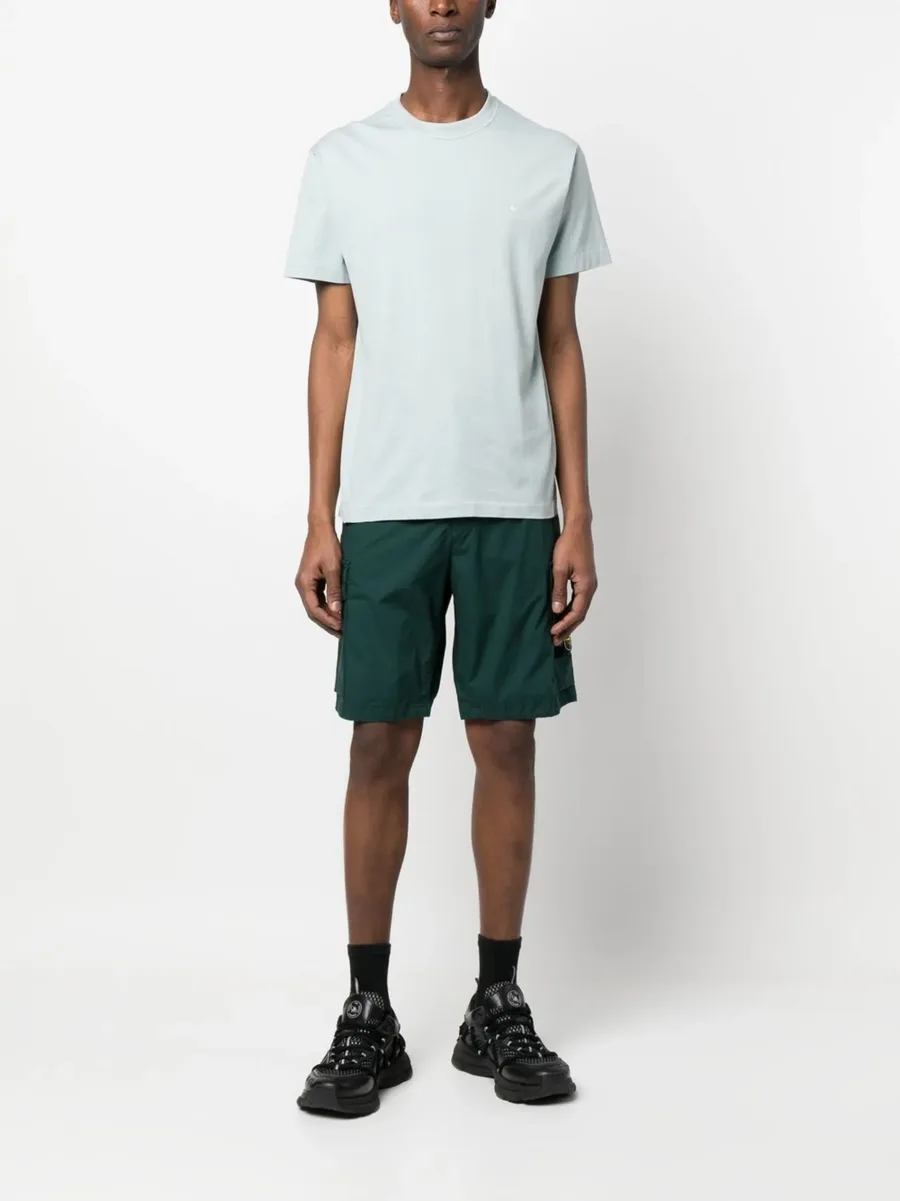 Compass-patch cargo shorts 4