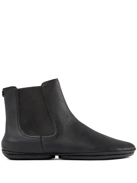 Nina Chelsea boots