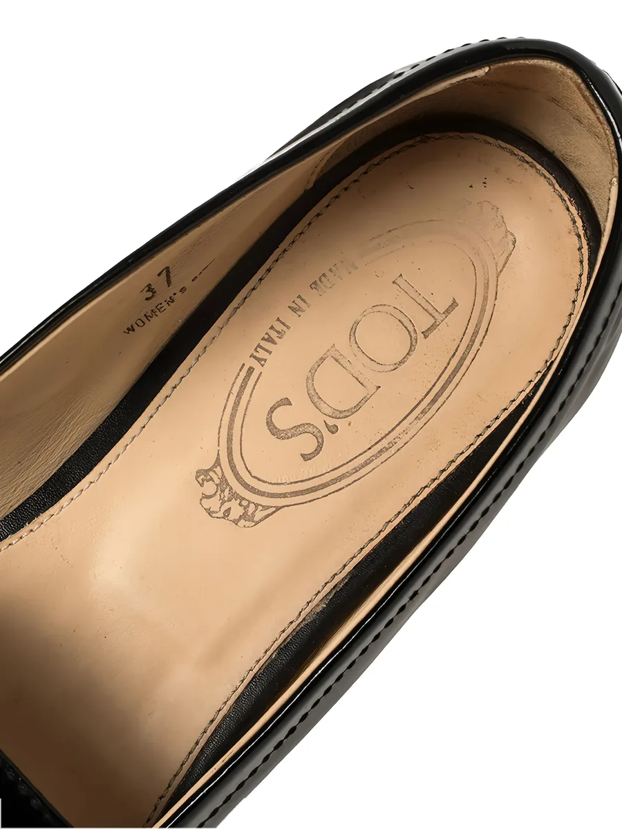 pre-owned Penny patent leather loafers 9