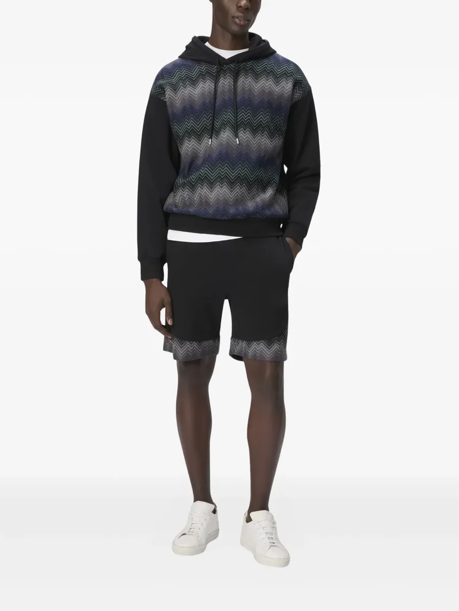 zigzag-pattern fleece shorts 3