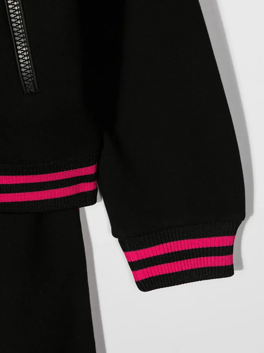 logo plaque tracksuit 5