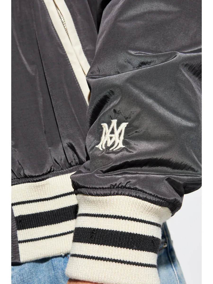 бомбер с вышитым логотипом 5