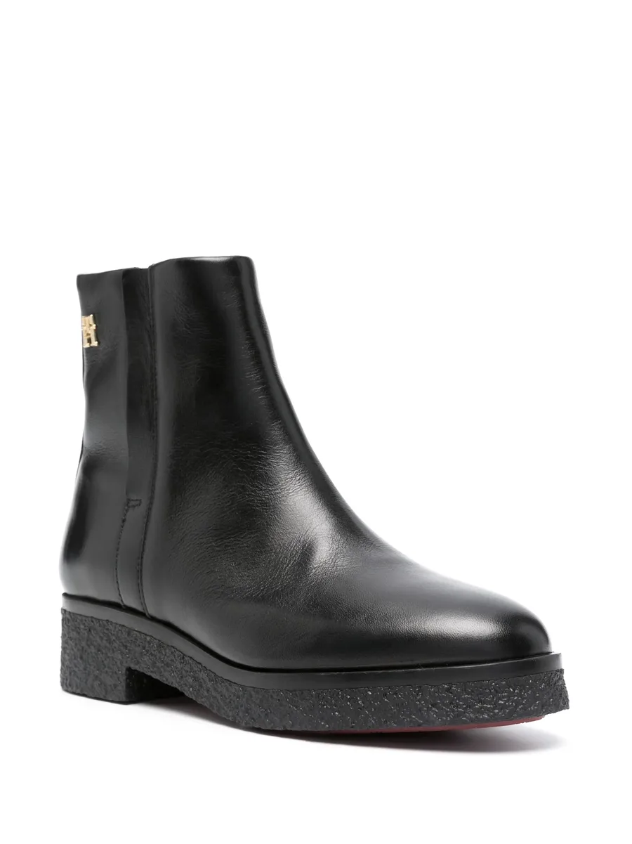 logo-plaque leather ankle boots 6
