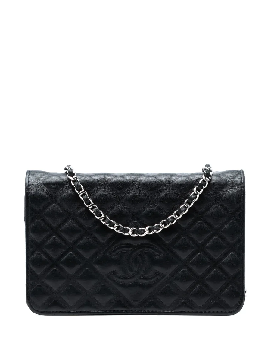 сумка через плечо CC Embossed Lambskin Diamond Wallet On Chain (2018 год) 1
