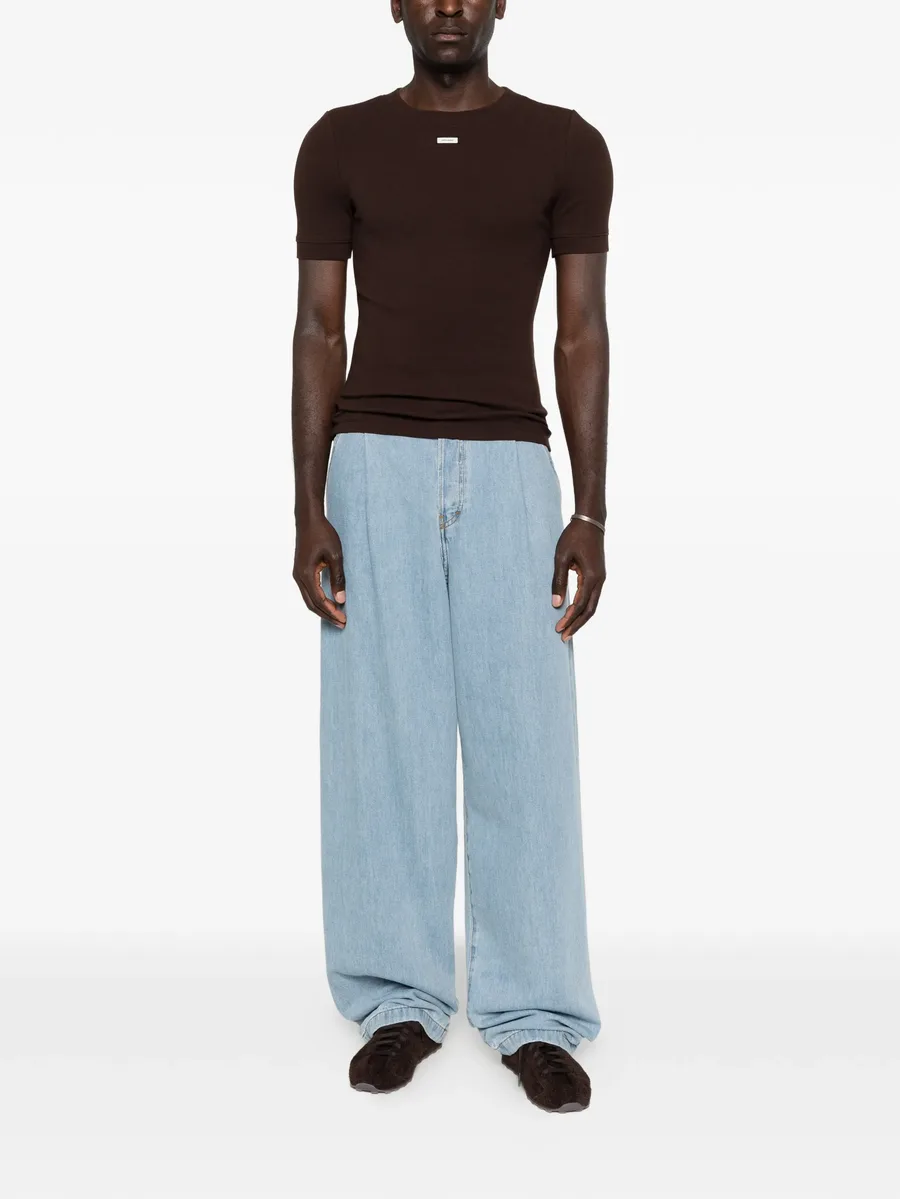 футболка с логотипом 5