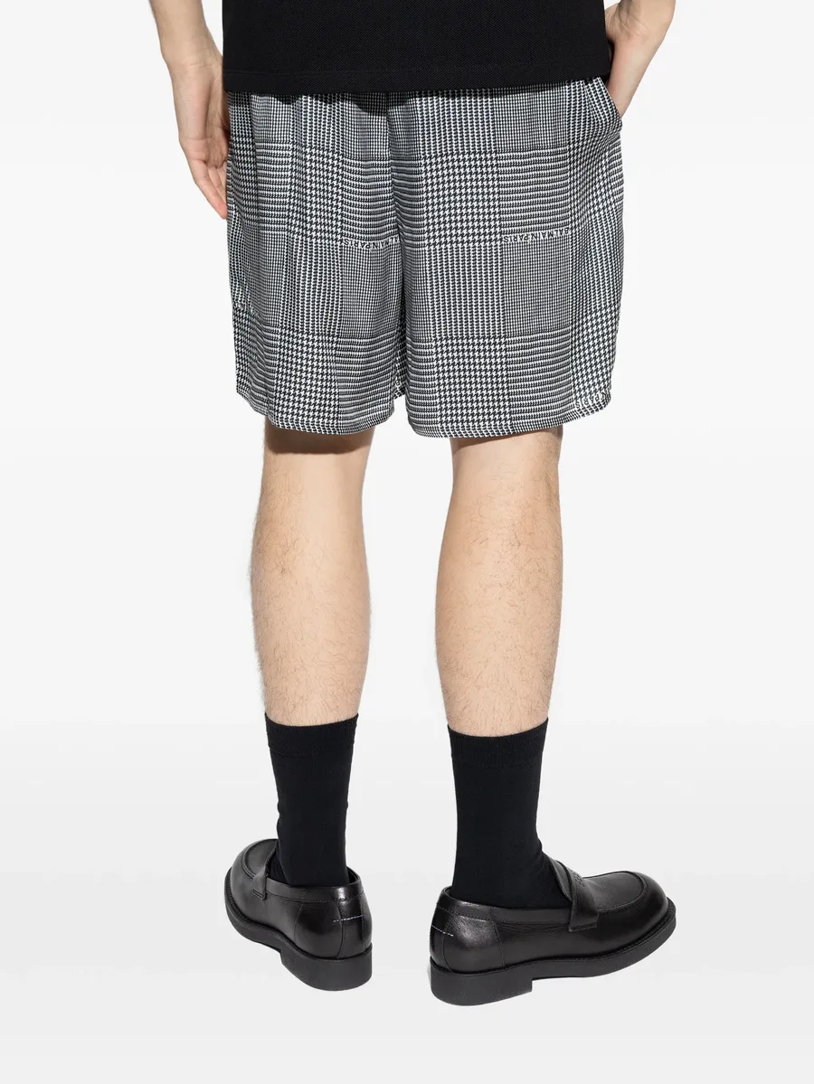 houndstooth elasticated shorts 7