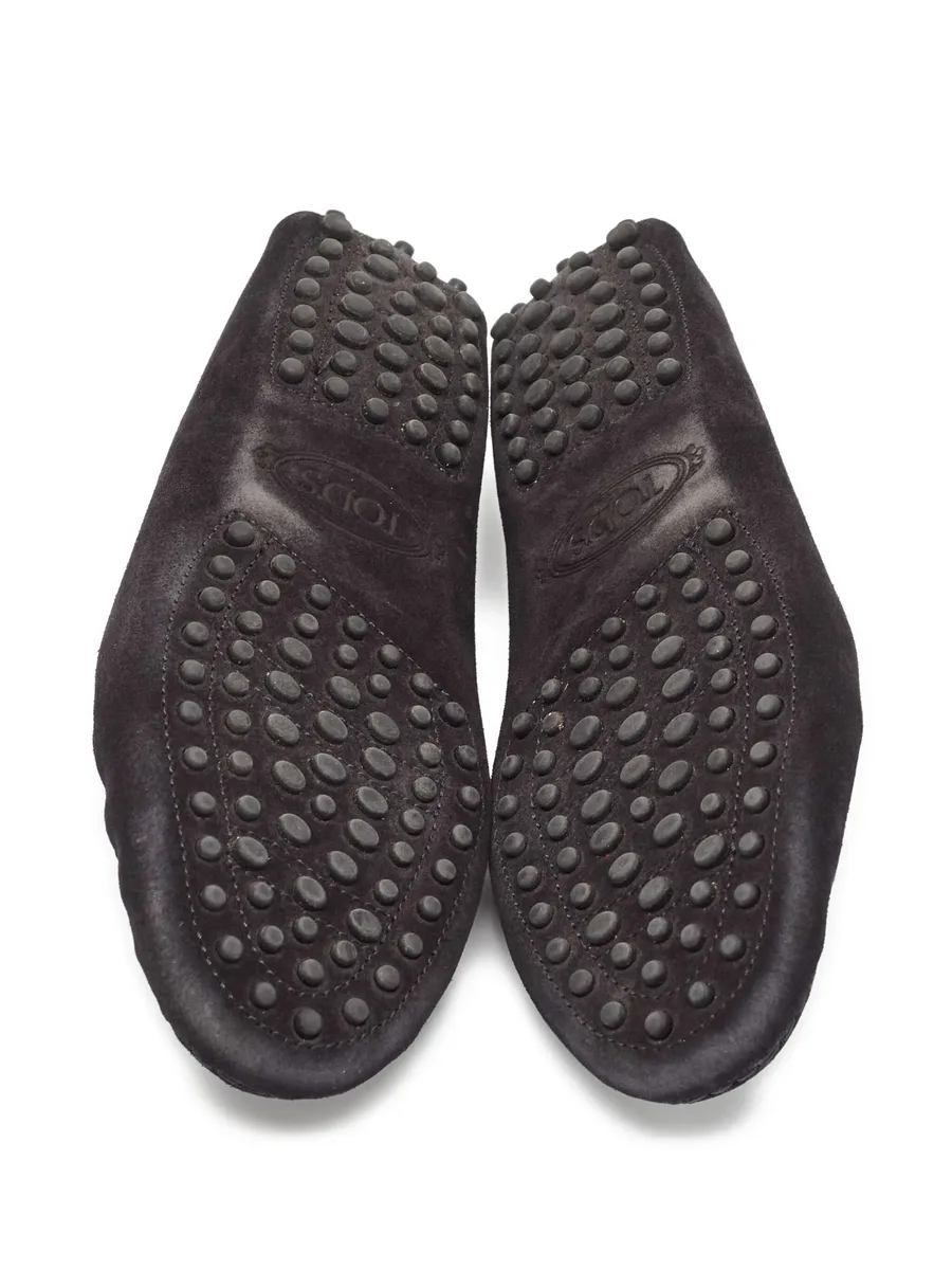 pre-owned Gommino patent-leather loafers 8