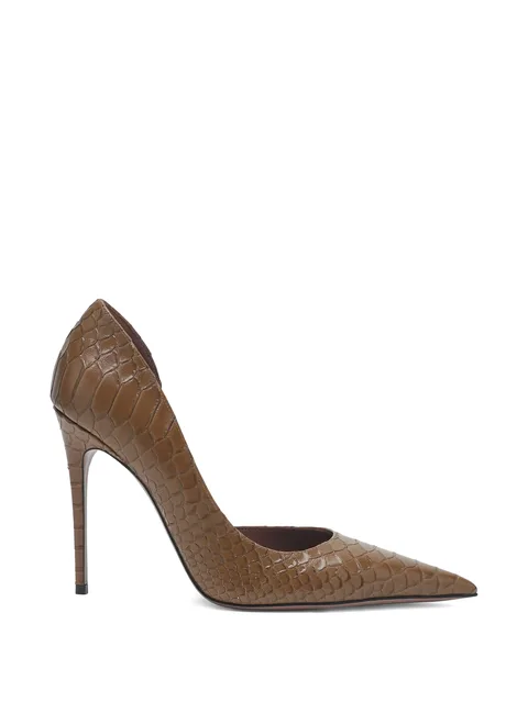pointed pumps