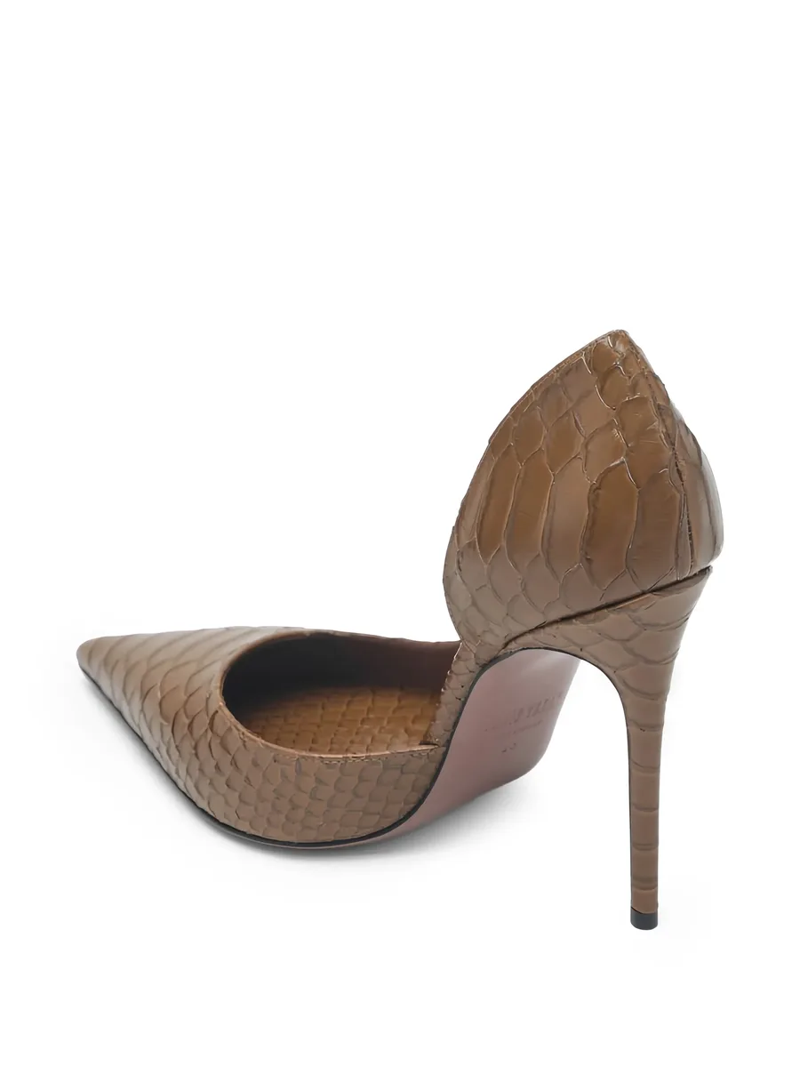 pointed pumps 6