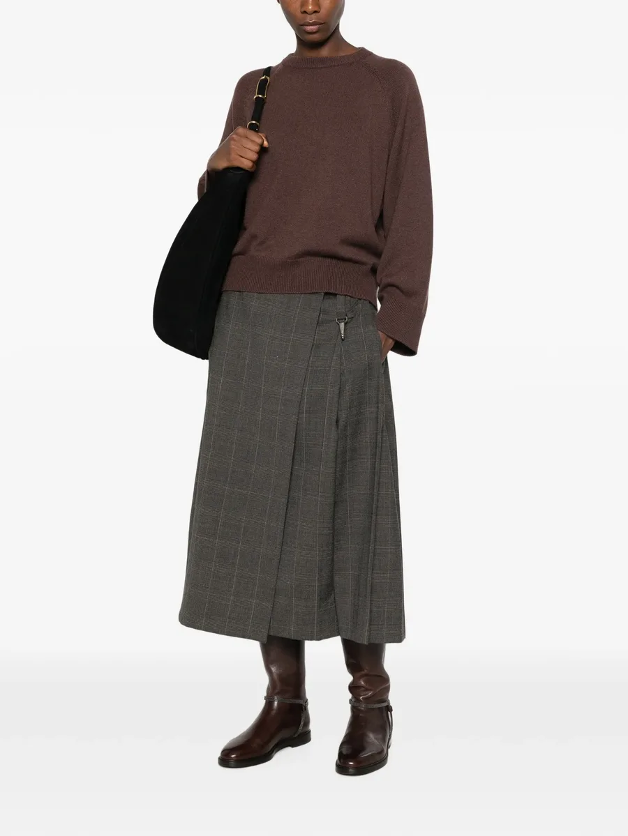 raglan-sleeves sweater 2