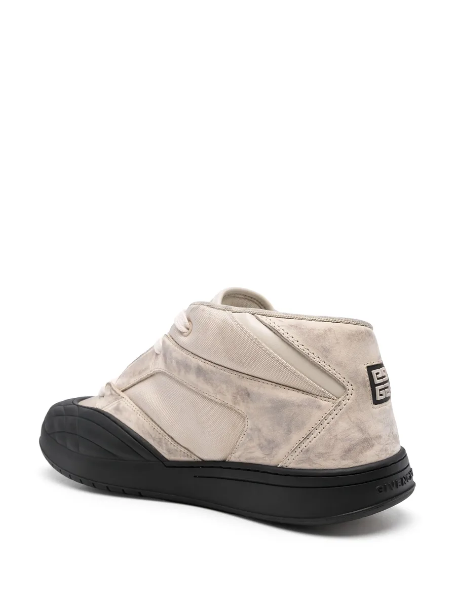 Skate sneakers 6
