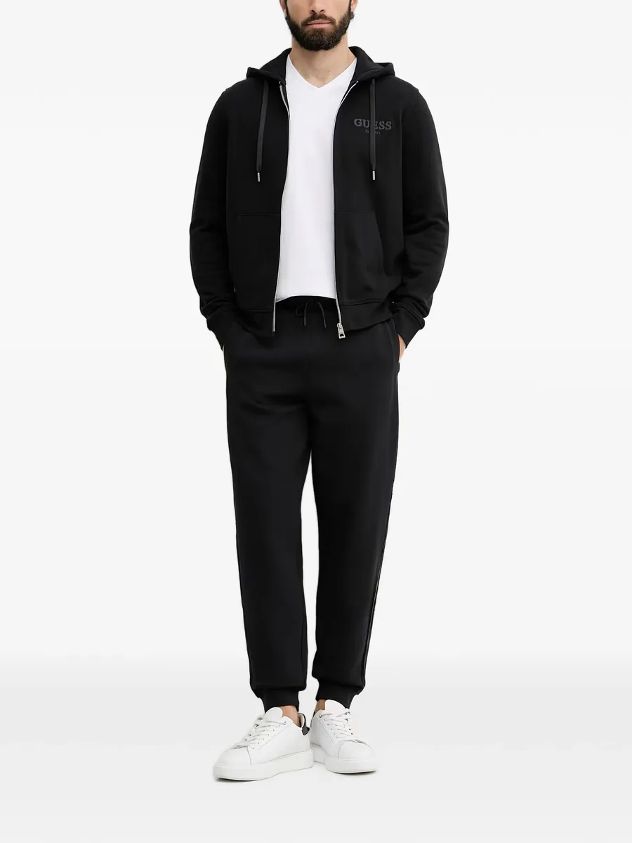 side logo joggers 2
