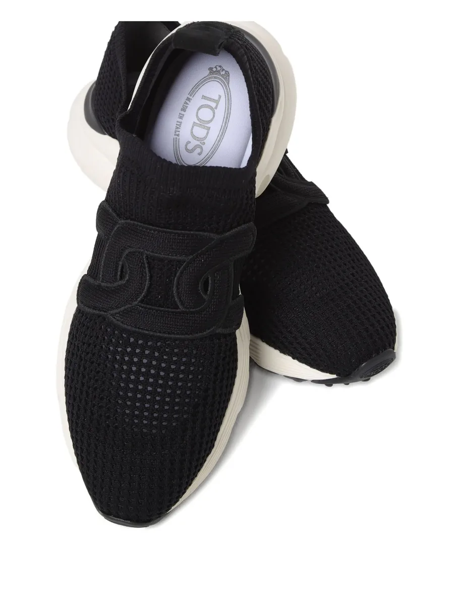 кроссовки с нашивками 8