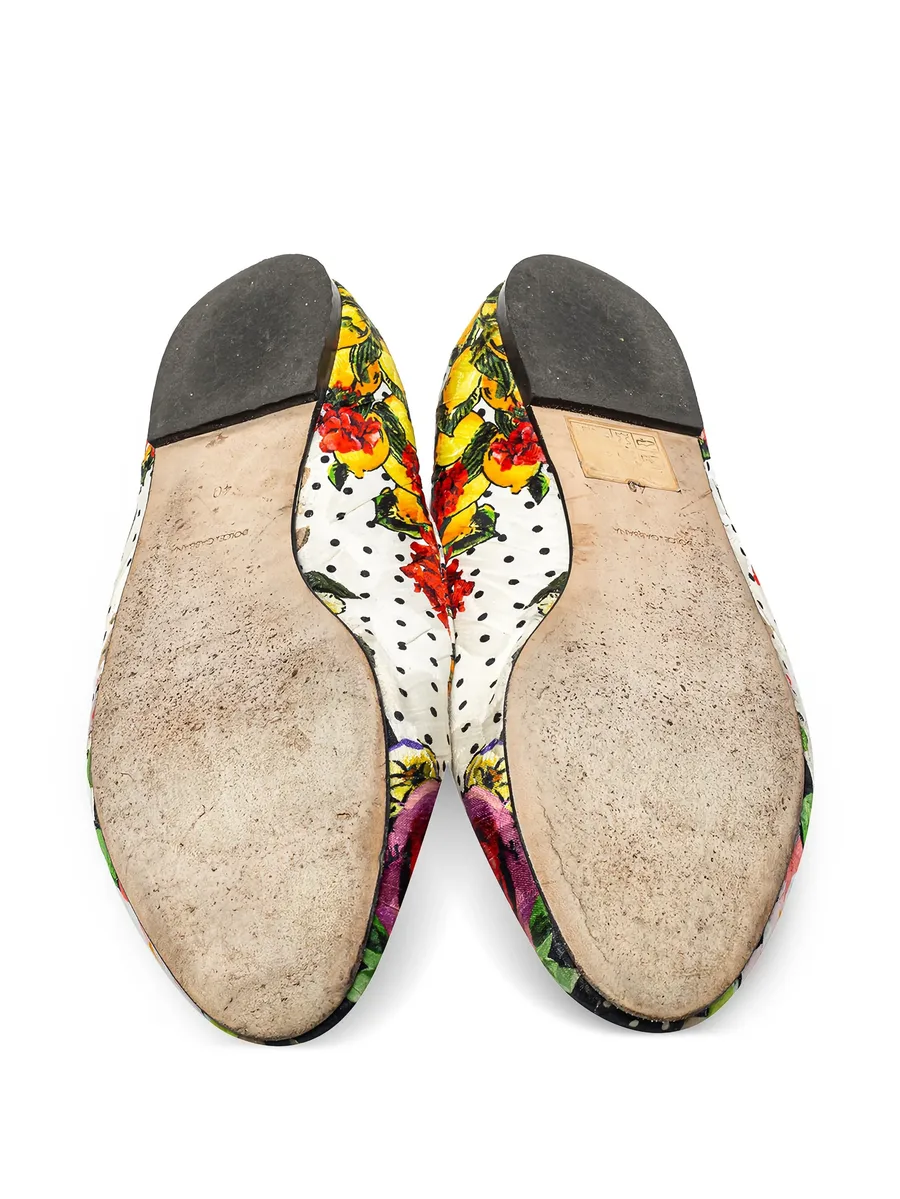 floral-print ballet flats 8