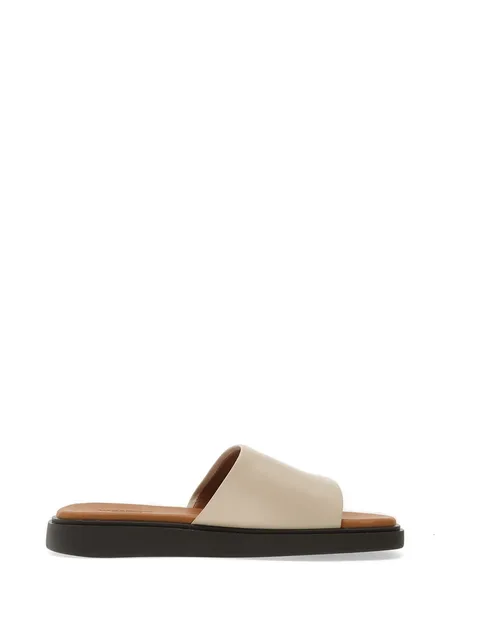 Connie flat sandals