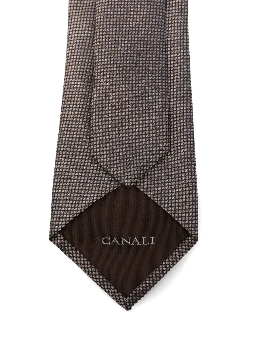 patterned tie 5